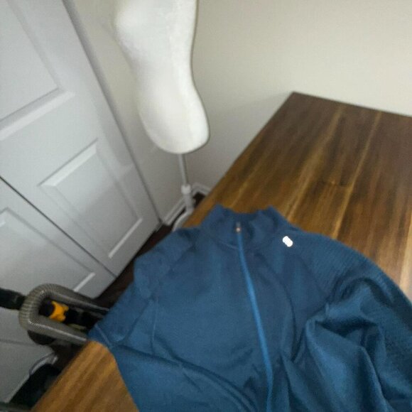 Lululemon Engineered Warm Merino Wool Blend Full Zip Jacket Large - Picture 5 of 8